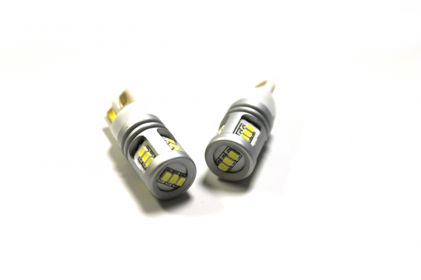 T10-15CAN-02B 9-32V Лампа светодиодная (W5W) W2.1x9.5d белая CANBUS TDR
