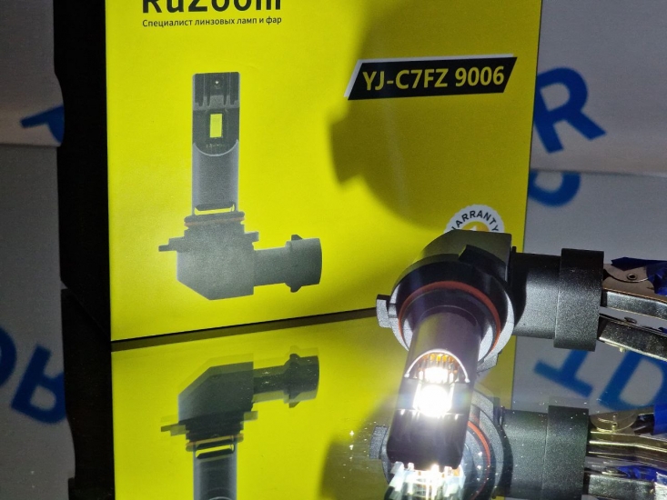 YJ-C7FZ H9006 Комплект светодиодных ламп H9006 9-16V 24/32W 2400/3200Lm 6000K